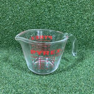 Vintage Pyrex 1-cup Glass Measuring Cup USA